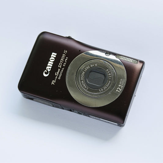 Canon PowerShot SD1300 IS