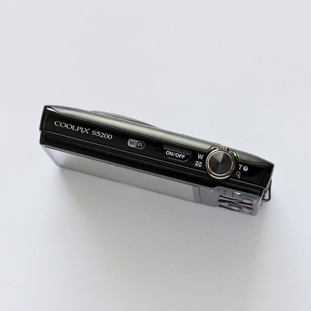 Nikon Coolpix S5200