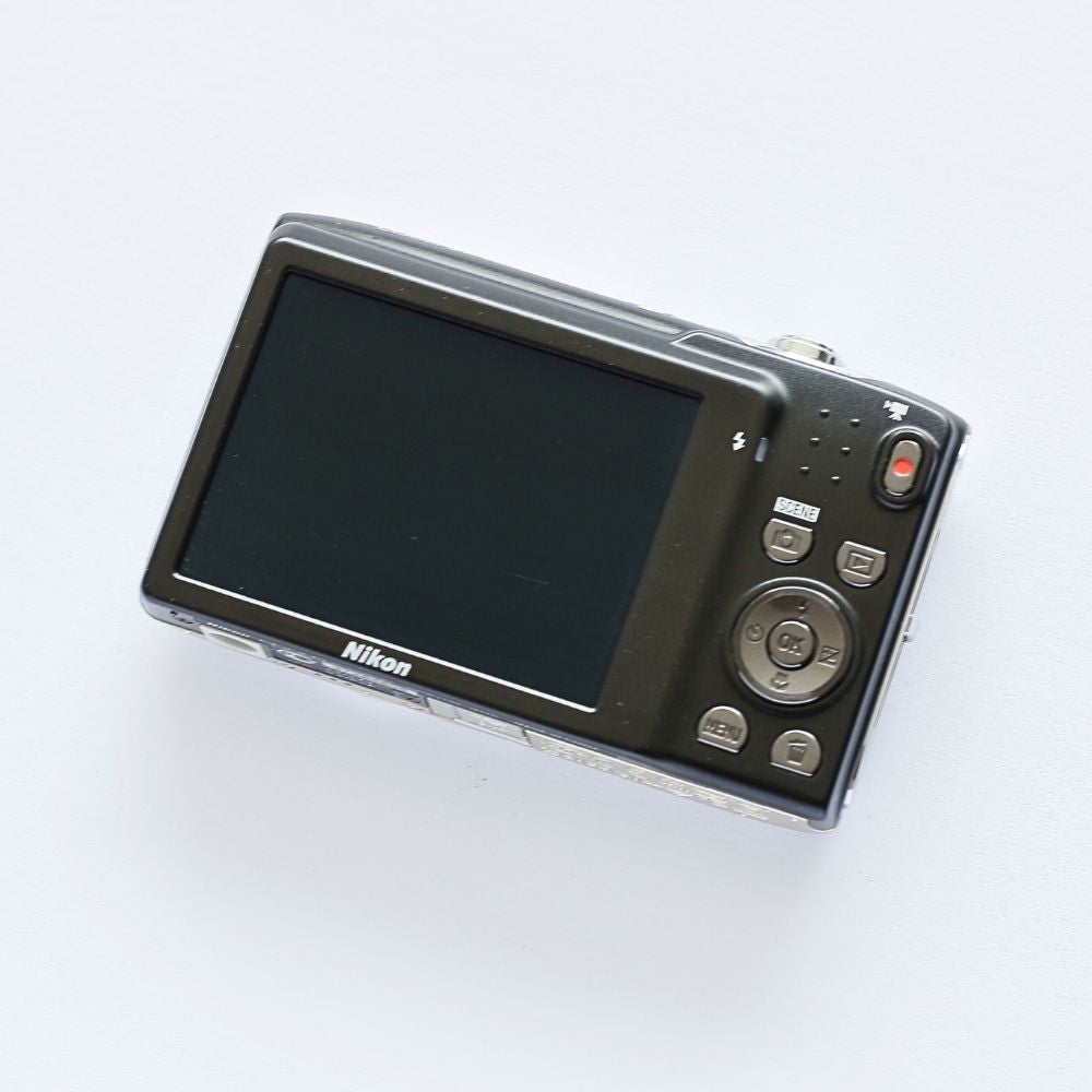Nikon Coolpix S3100