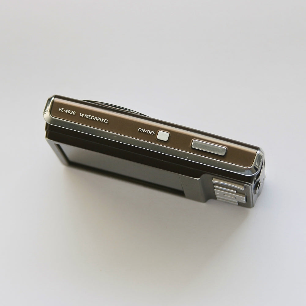 OLYMPUS FE-4020