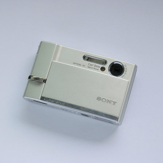 Sony Cyber-shot DSC-T30