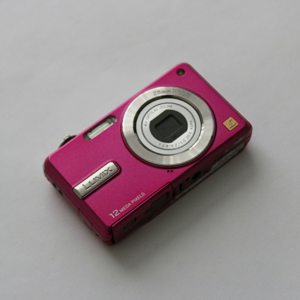 Panasonic Lumix DMC-F3