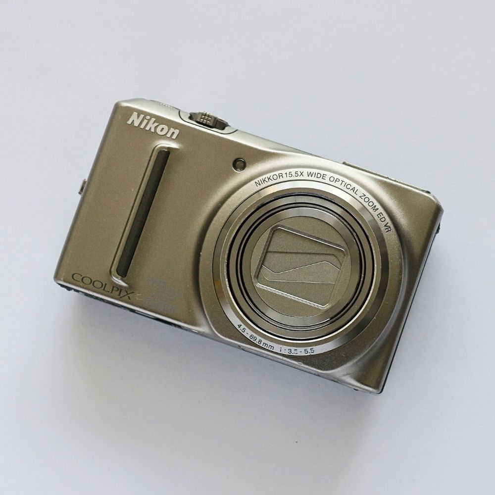 Nikon COOLPIX S9050 Full HD