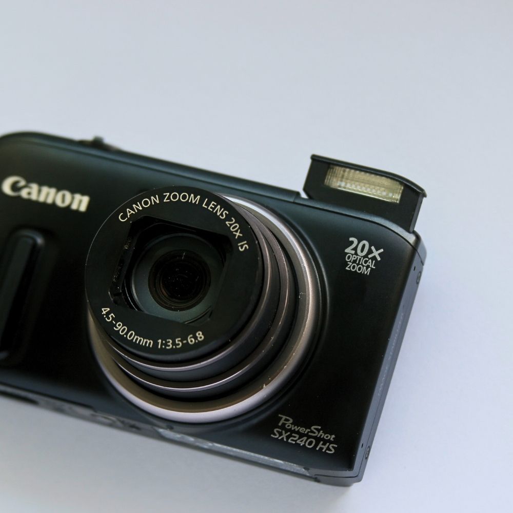 Canon PowerShot SX240 HS