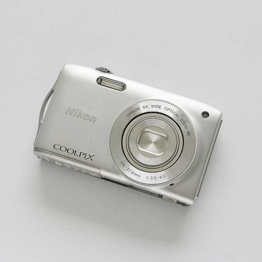 Nikon COOLPIX S3300