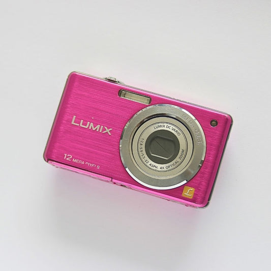 Panasonic LUMIX DMC-FS12