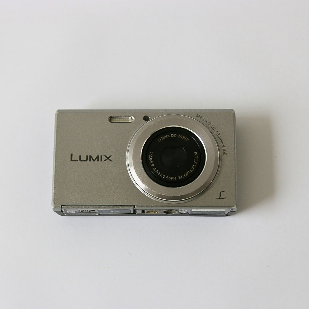 Panasonic LUMIX DMC-FH10