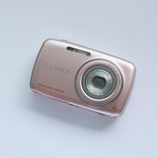 Panasonic LUMIX DMC-S1