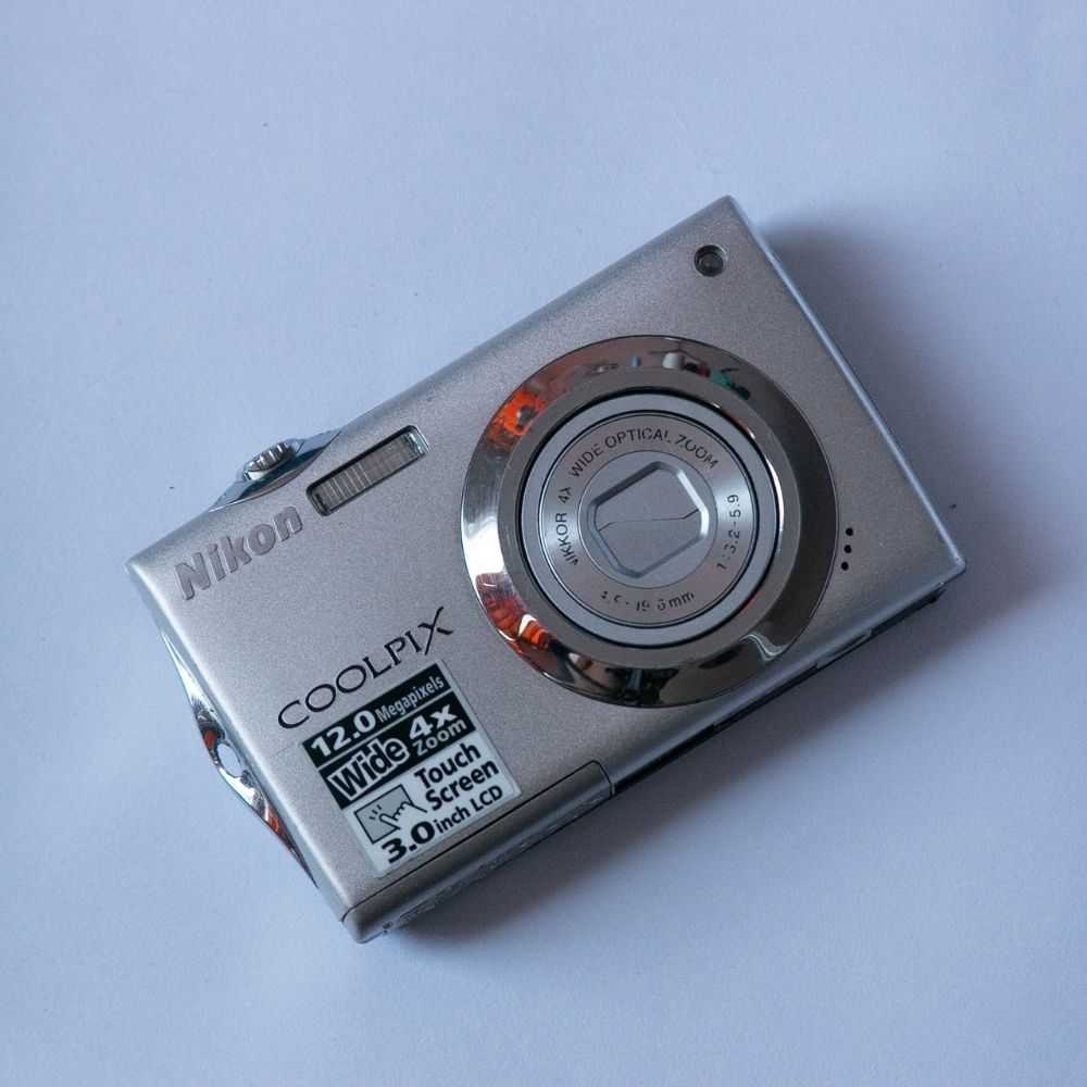 Nikon COOLPIX S4000