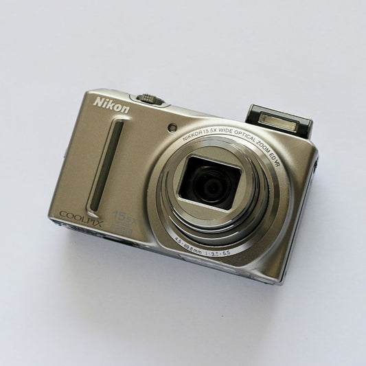 Nikon COOLPIX S9050 Full HD