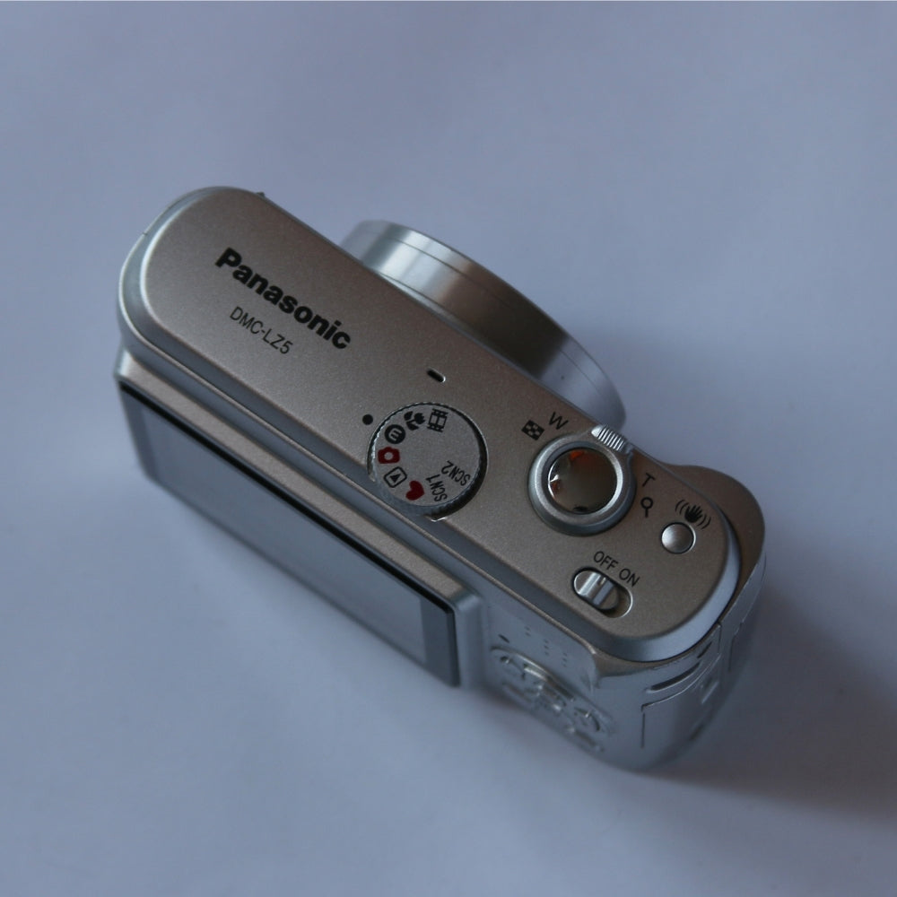 Panasonic LUMIX DMC-LZ5