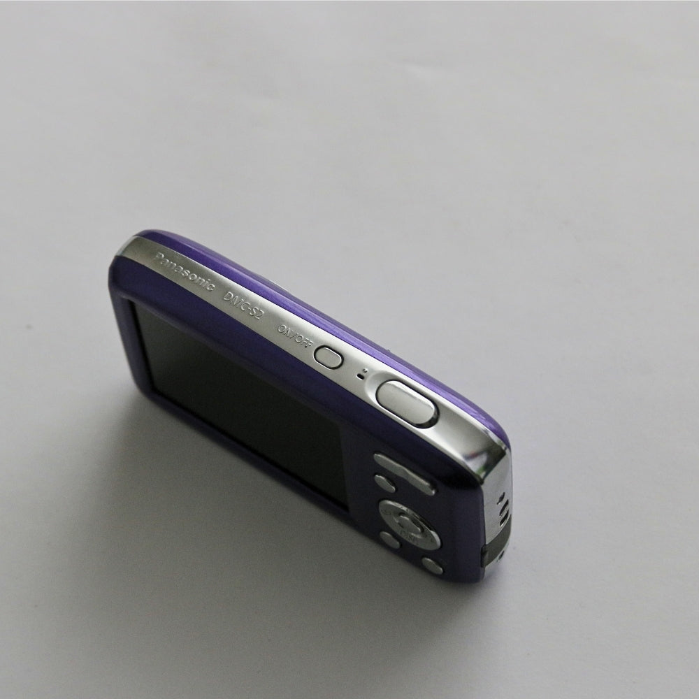 Panasonic LUMIX DMC-S2