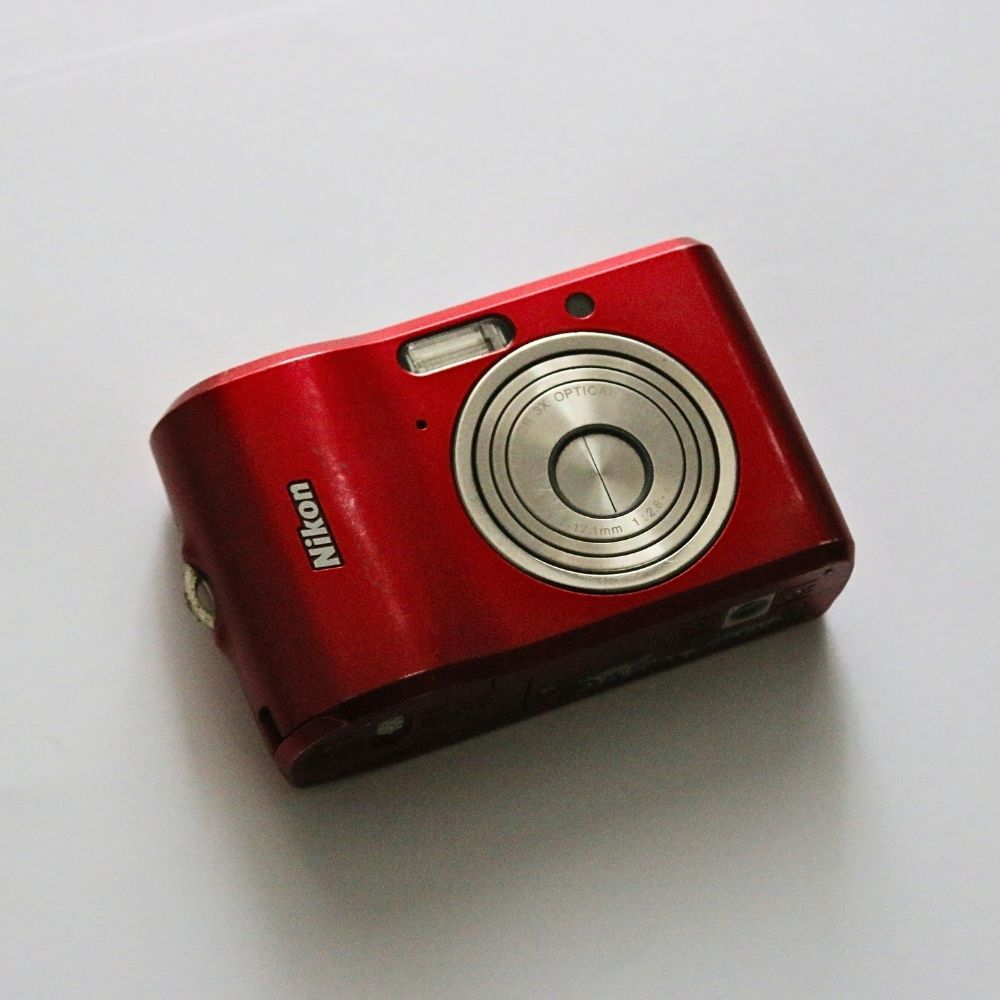 Nikon COOLPIX L18