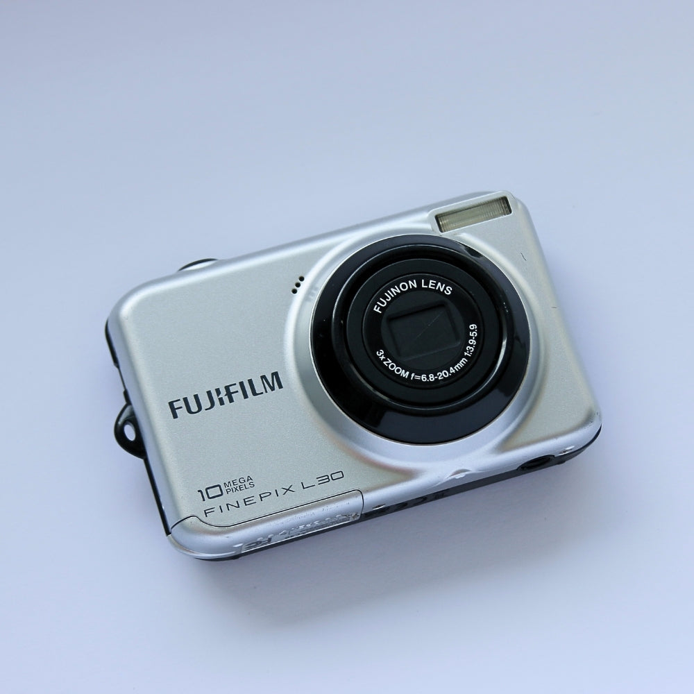 Fujifilm FINEPIX L30