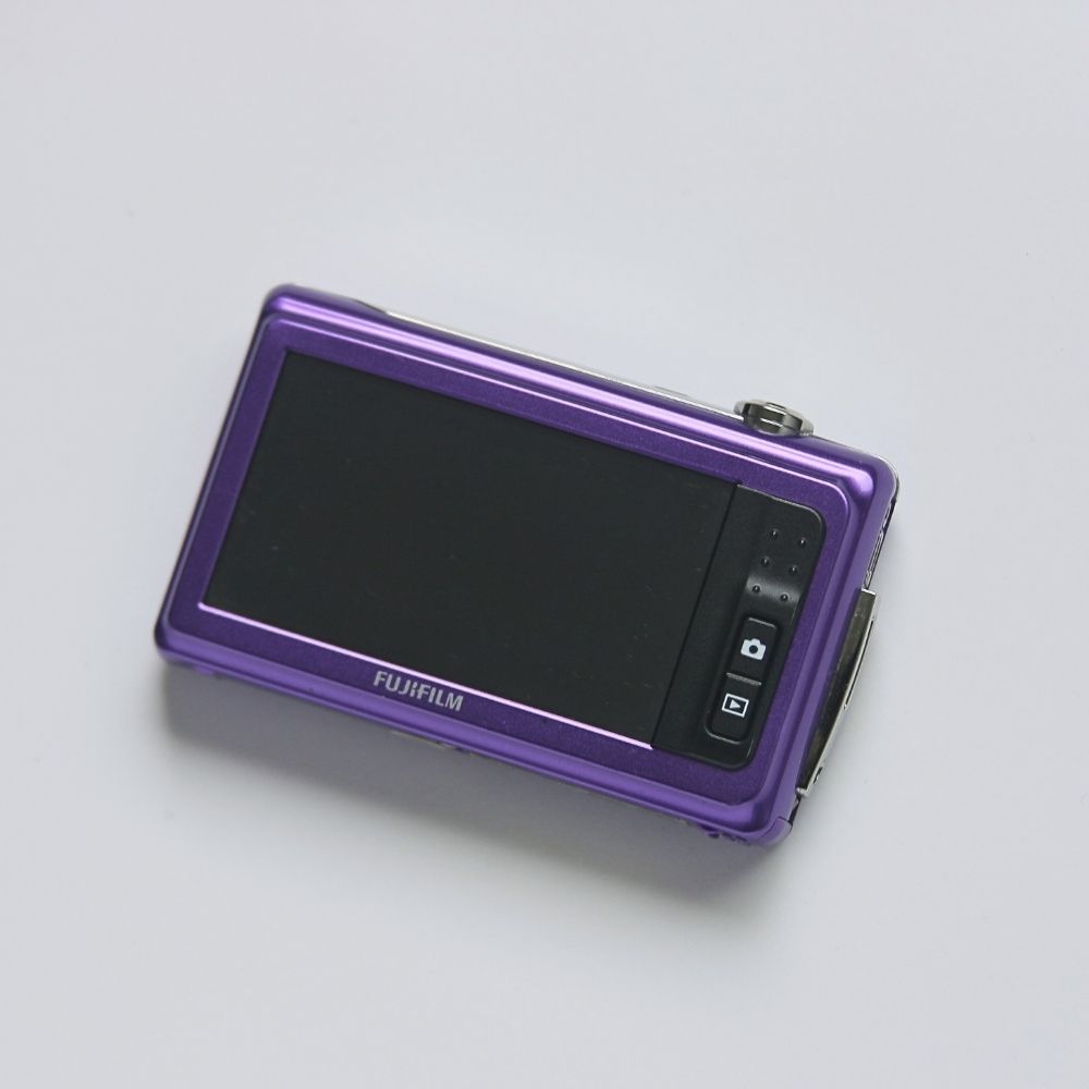 FUJIFILM Z90
