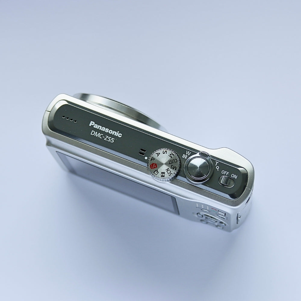 Panasonic LUMIX DMC-ZS5