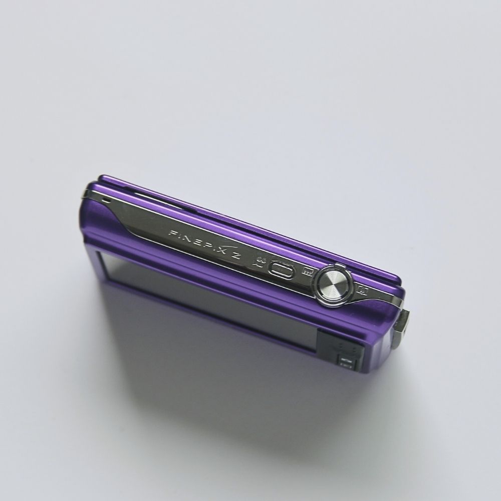 FUJIFILM Z90