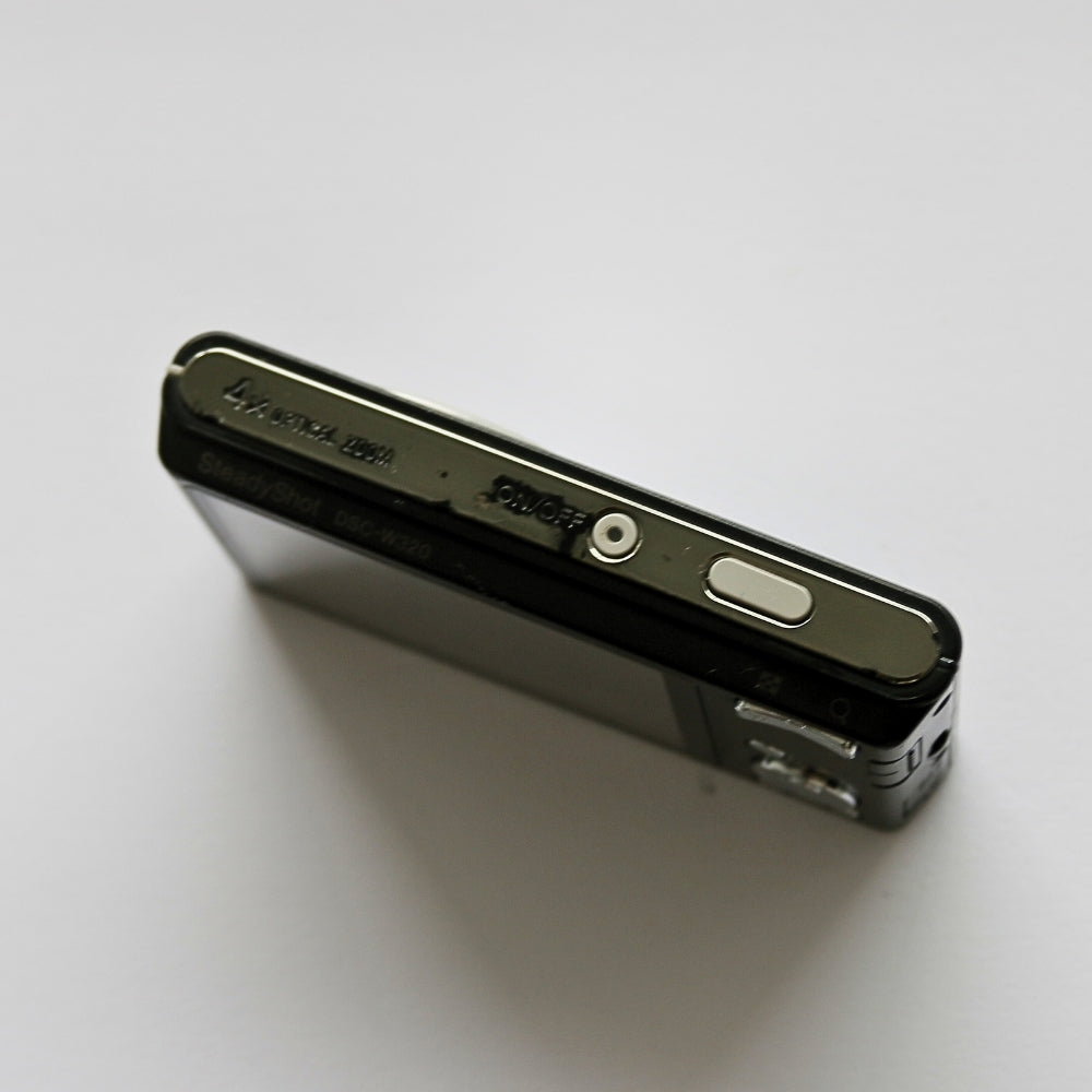 Sony Cyber-shot DSC-W320