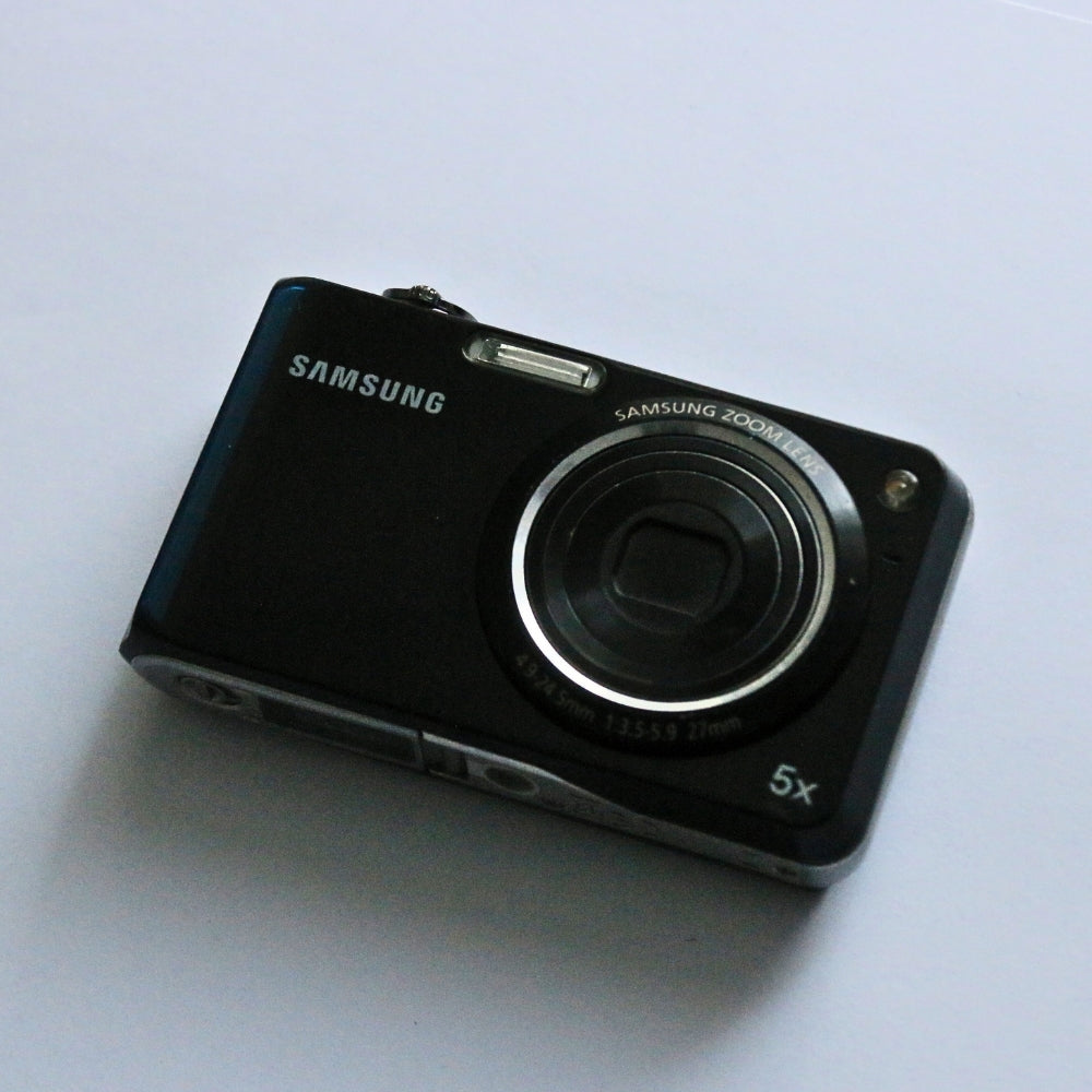 Samsung PL150 Selfie