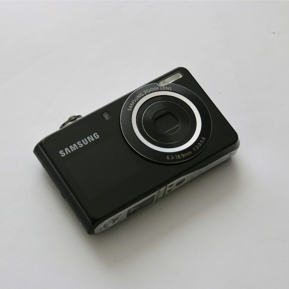 Samsung PL100