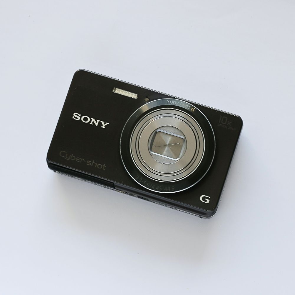 Sony Cyber-shot DSC-W690