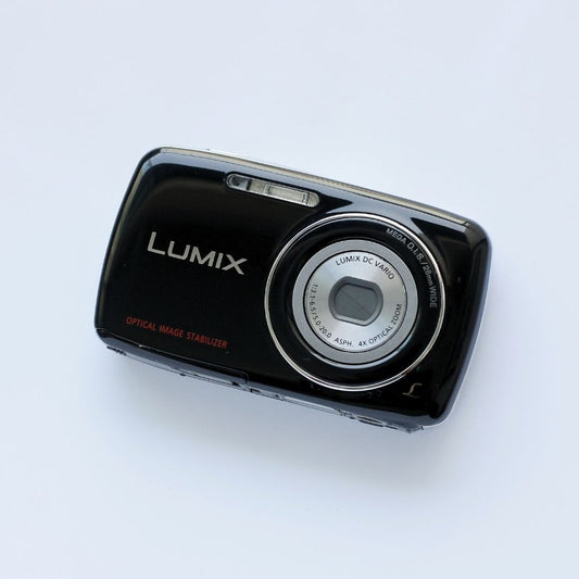Panasonic LUMIX DMC-S1