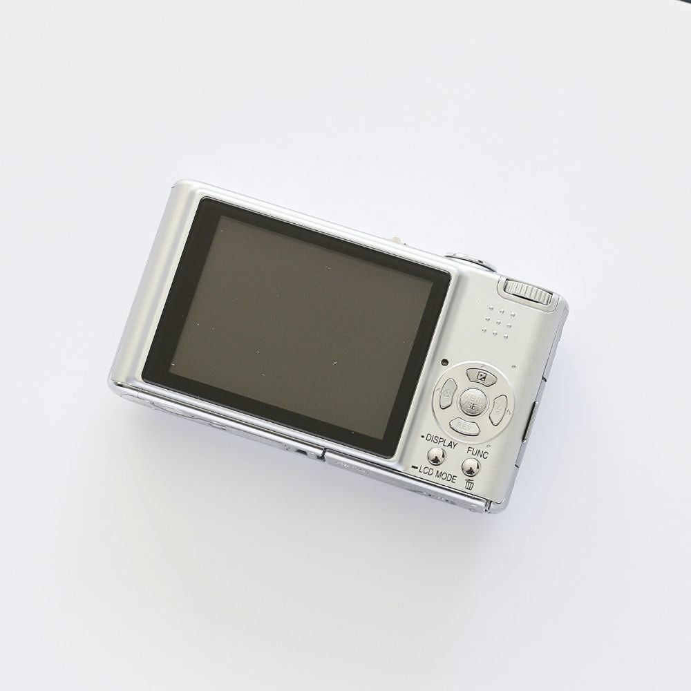 Panasonic Lumix DMC-FX30